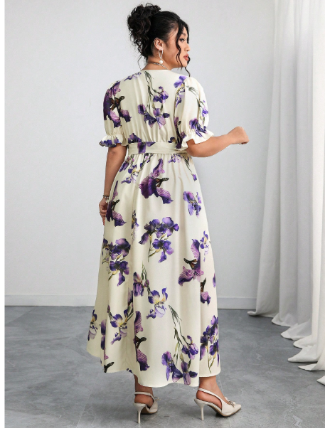 Plus Size V-Neck Puff Sleeve Waist Tie Romantic Floral Print A-Line Dress Carousel 2