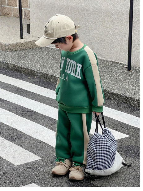 2pcs/Set Young Boy Casual Letter Slogan Color Block Round Neck Long Sleeve Sweatshirt And Pants