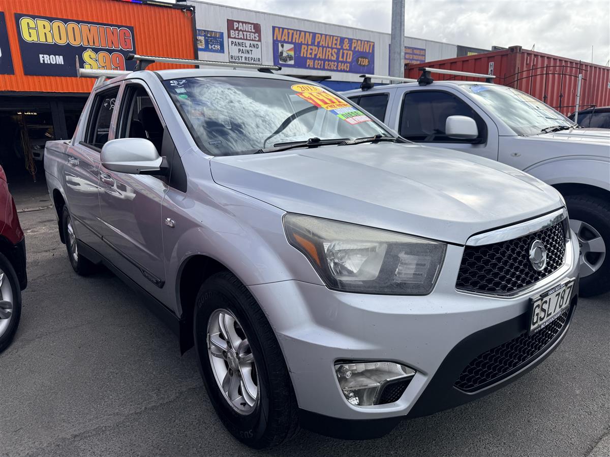 2013 Ssangyong Actyon 4X2 AUTO DIESEL Carousel 2