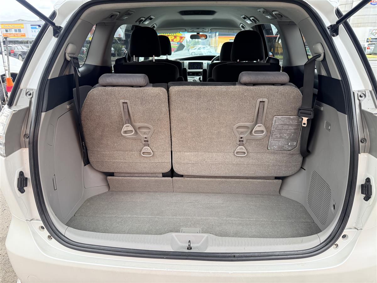 2006 Toyota Estima V6 AERAS Carousel 11