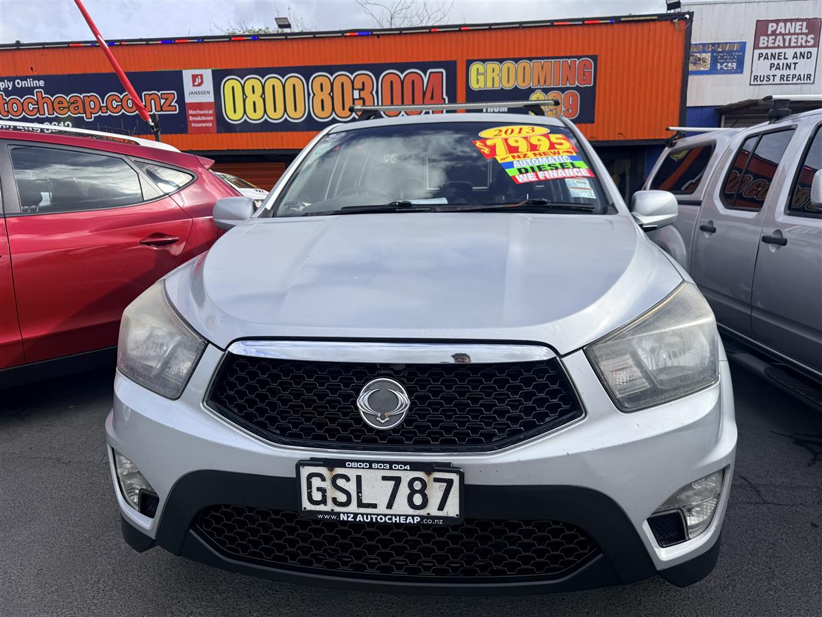 2013 Ssangyong Actyon 4X2 AUTO DIESEL Carousel 1
