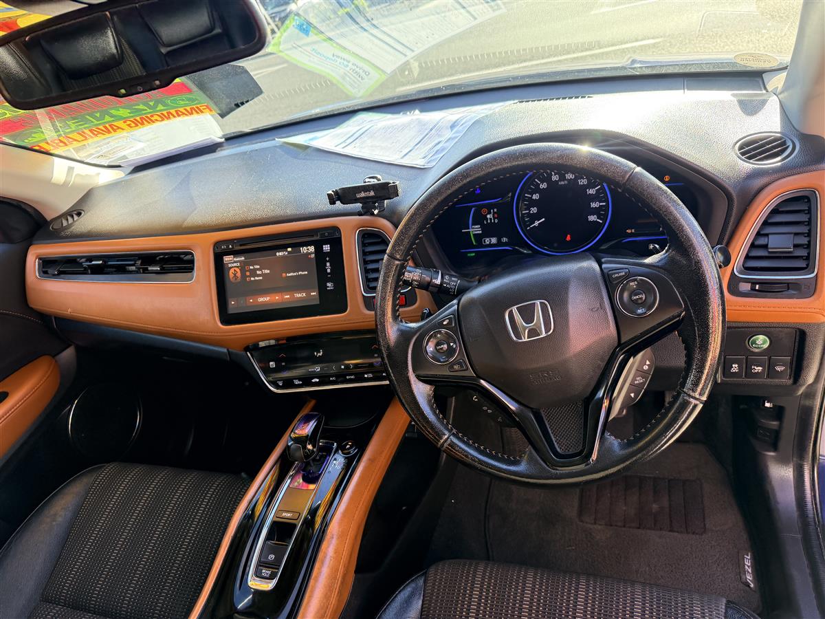 2014 Honda Vezel HYBRID Carousel 4