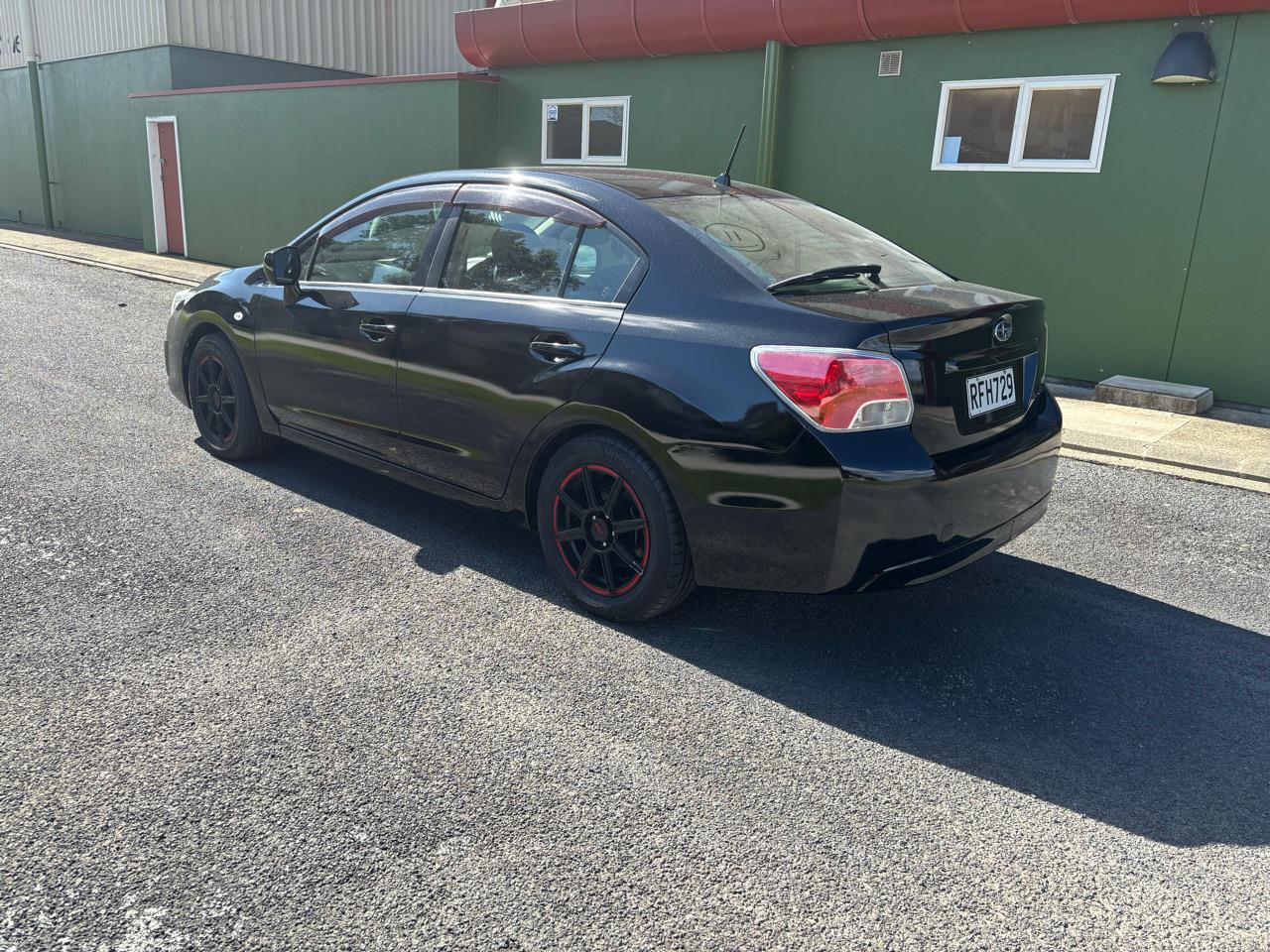 2013 Subaru Impreza G4 AWD Carousel 4