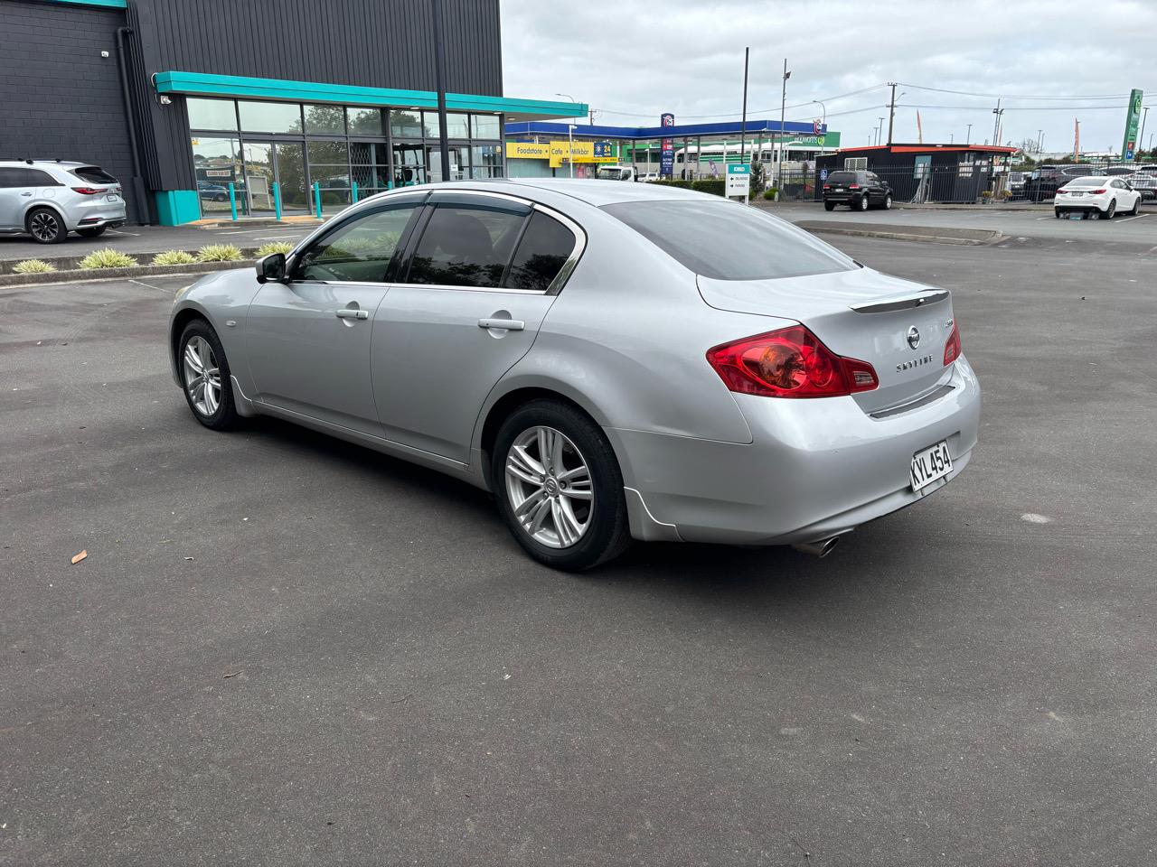 2012 Nissan Skyline 250GT Carousel 5
