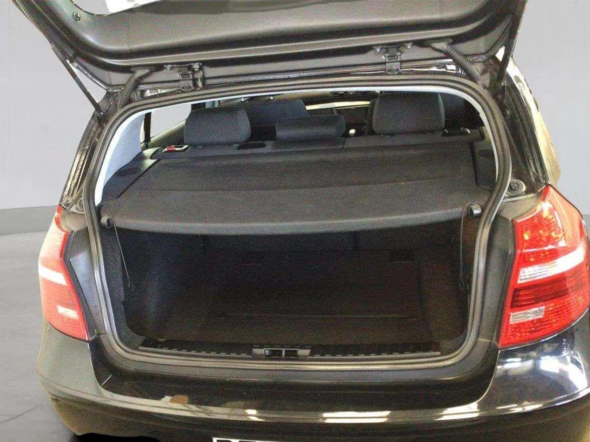 2010 BMW 116i Carousel 5