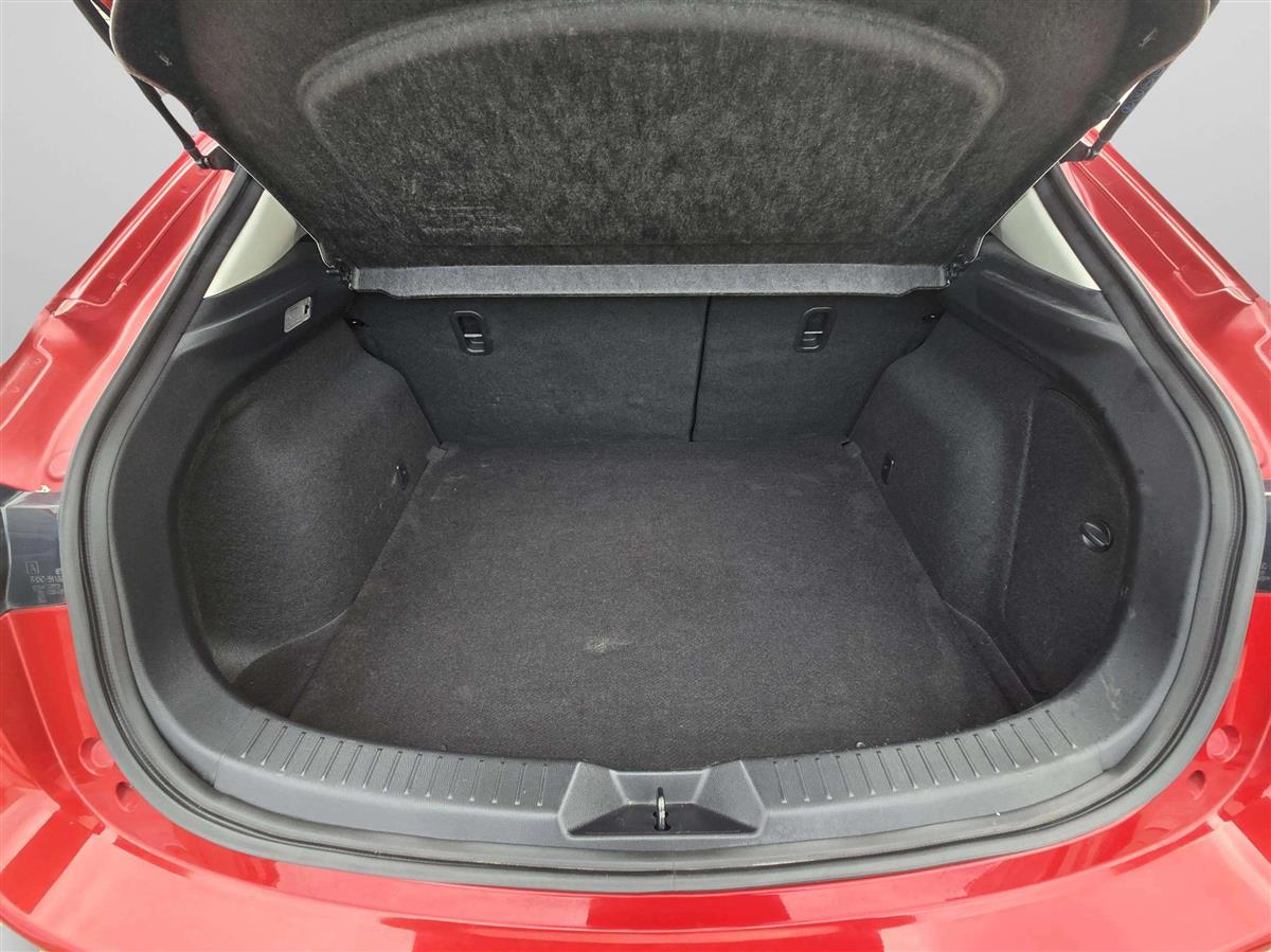 2014 Mazda Axela 15S Low mileage !! Pristine condition Carousel 9
