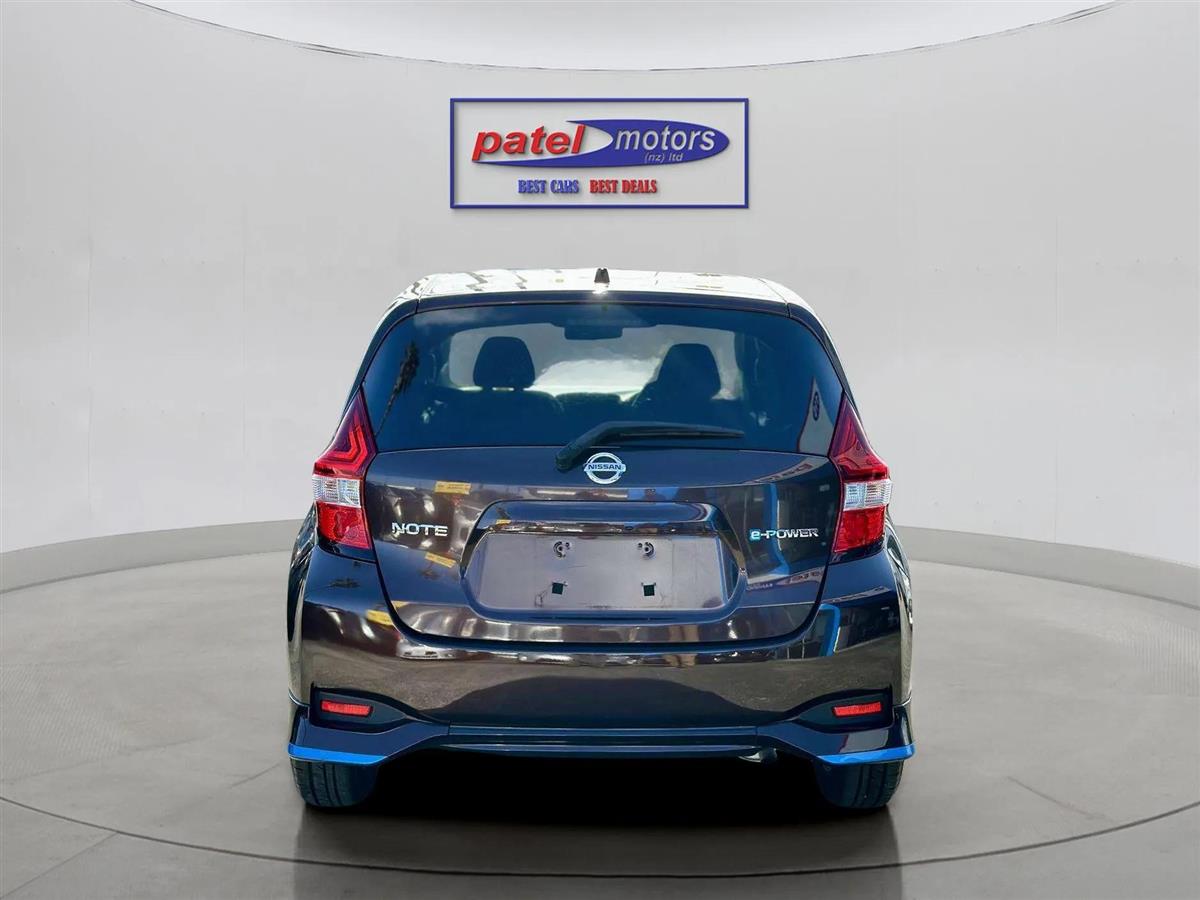 2016 Nissan Note E POWER Carousel 4