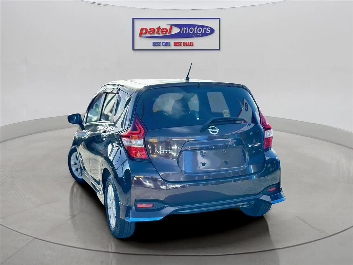 2016 Nissan Note E POWER Carousel 3