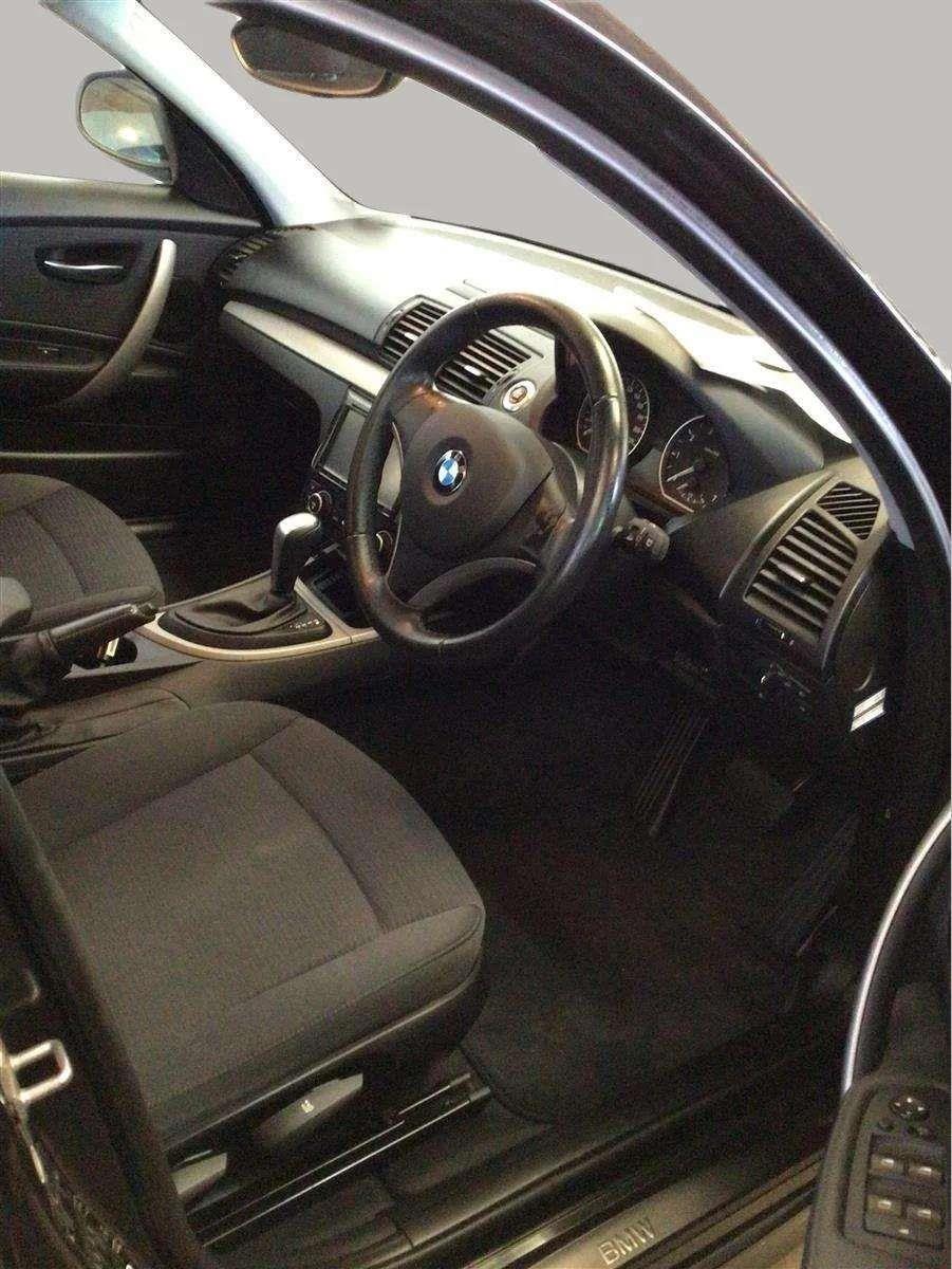 2010 BMW 116i Carousel 7