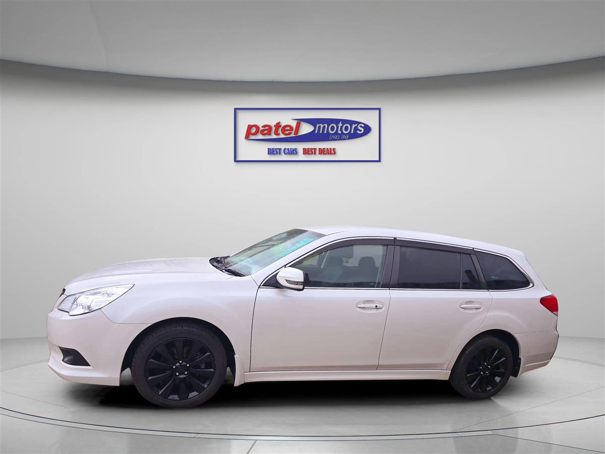 2010 Subaru Legacy Carousel 5