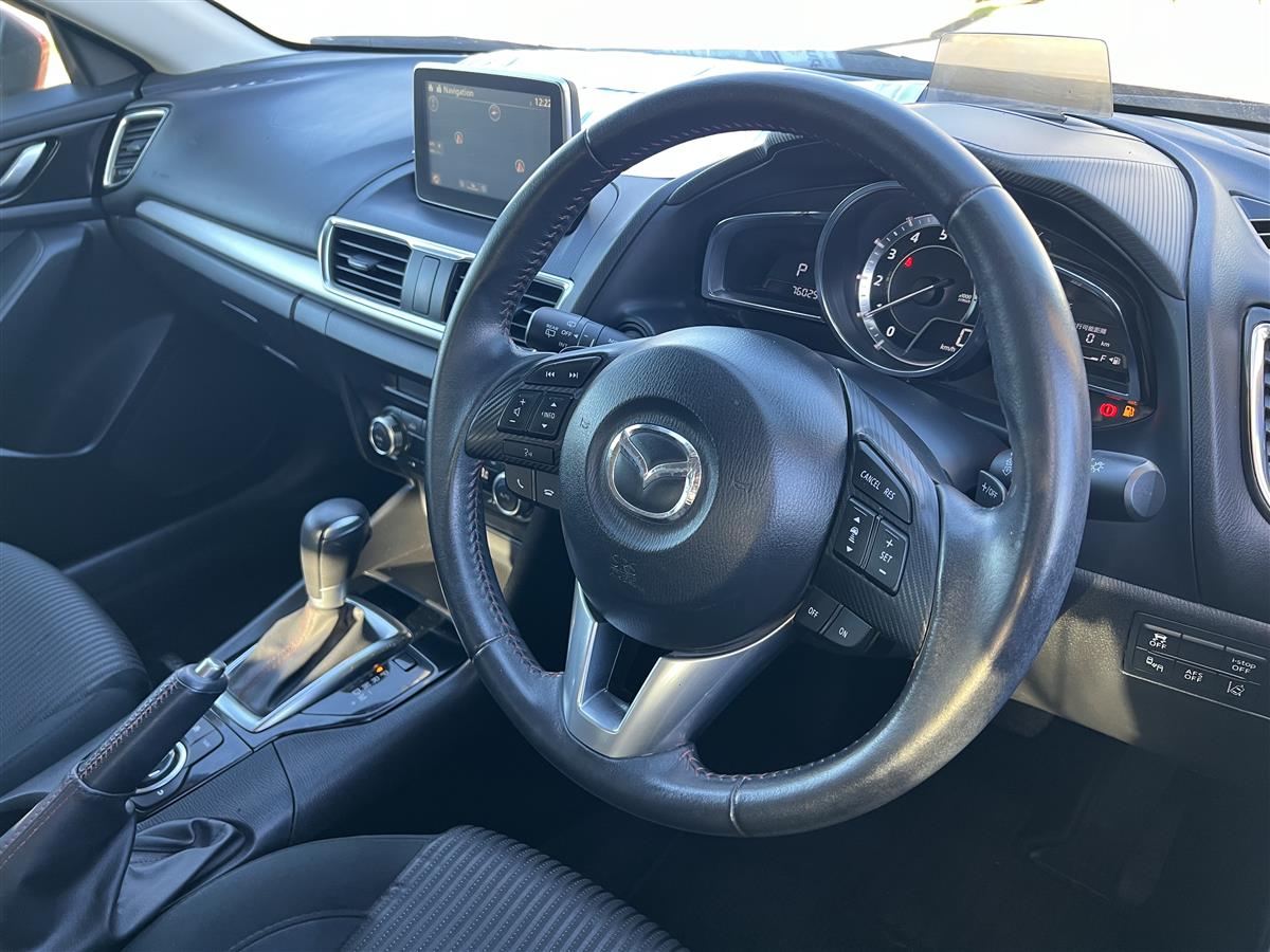 2016 Mazda Axela Low Mileage !! Paddle shifts !! Blutooth Carousel 9