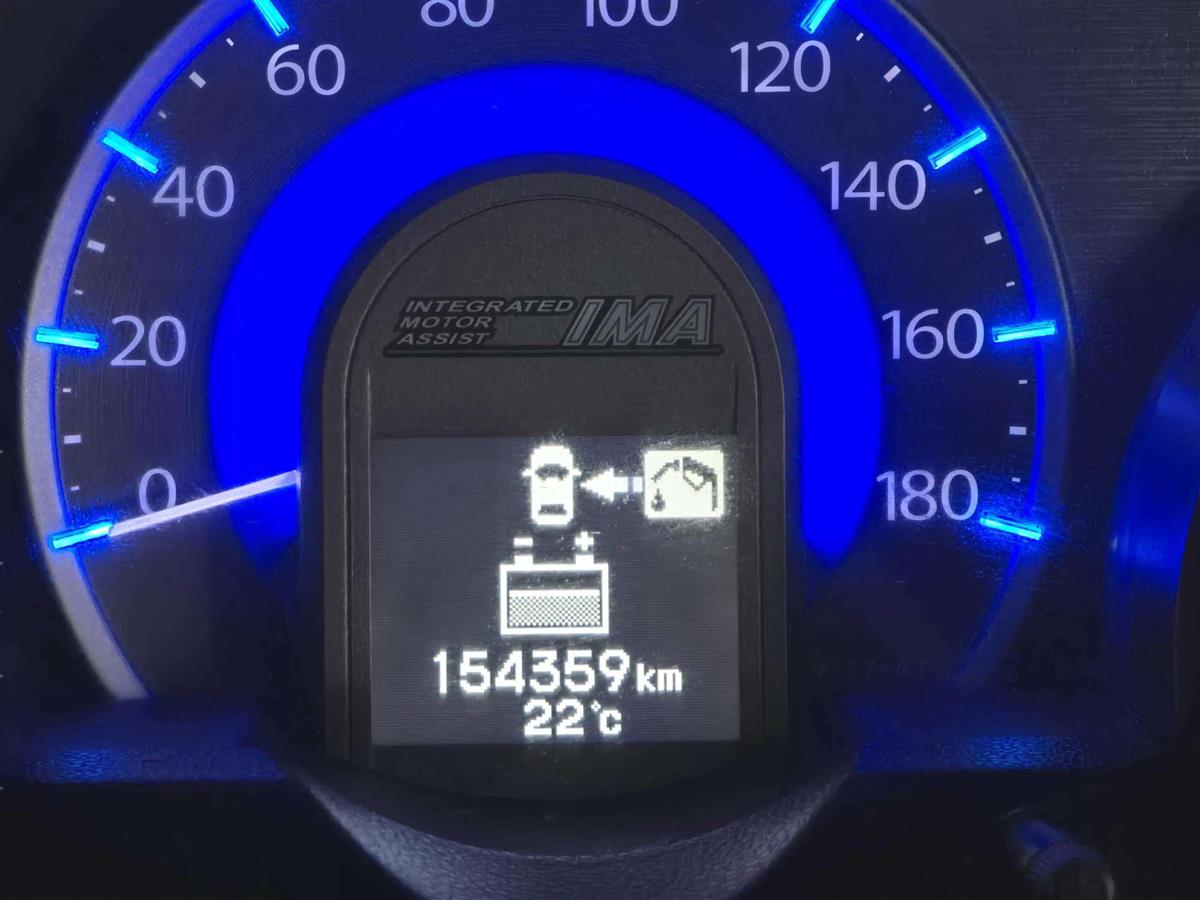 2012 Honda Fit HYBRID !! Top Spec !! heated seats !! Cruise control !! Reverse camera Carousel 18