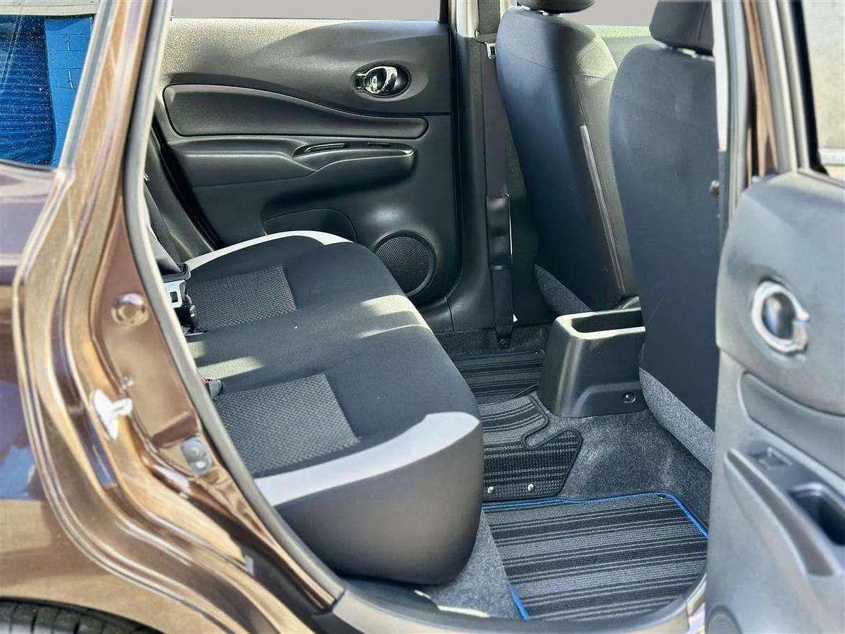 2016 Nissan Note E POWER Carousel 8