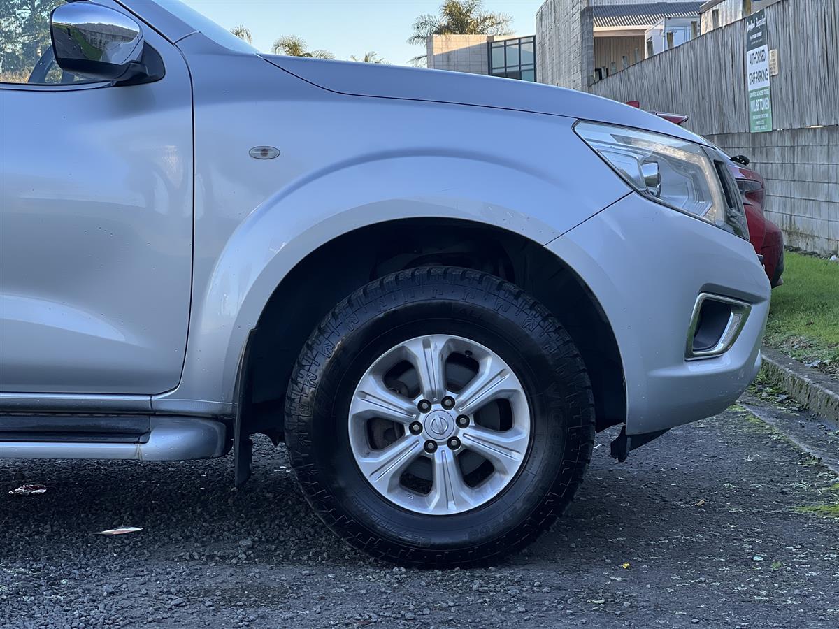 2015 Nissan Navara ST 2.3D/7AM/UT/4DR/5 Carousel 15