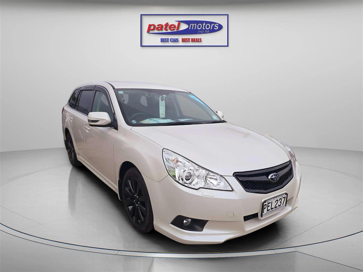 2010 Subaru Legacy Carousel 2