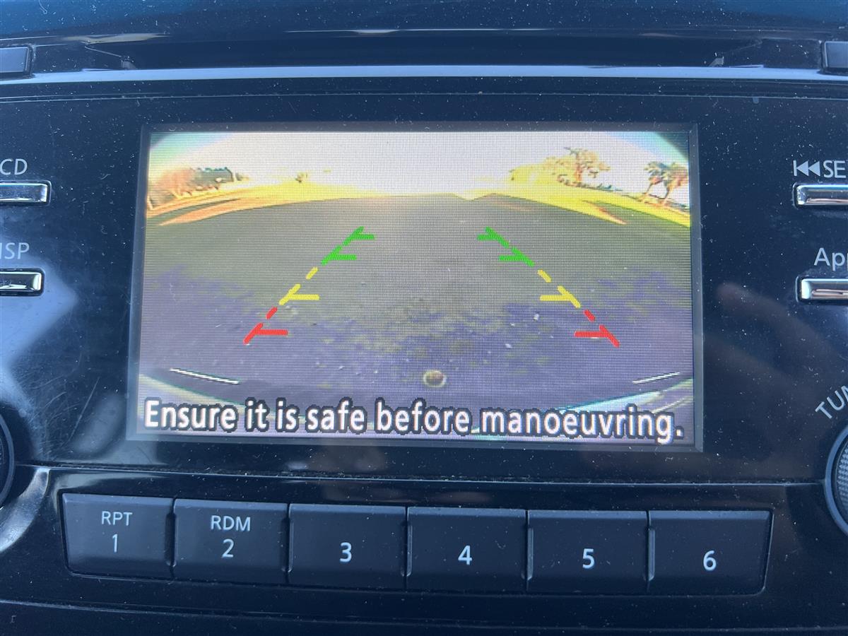 2015 Nissan Navara ST 2.3D/7AM/UT/4DR/5 Carousel 12