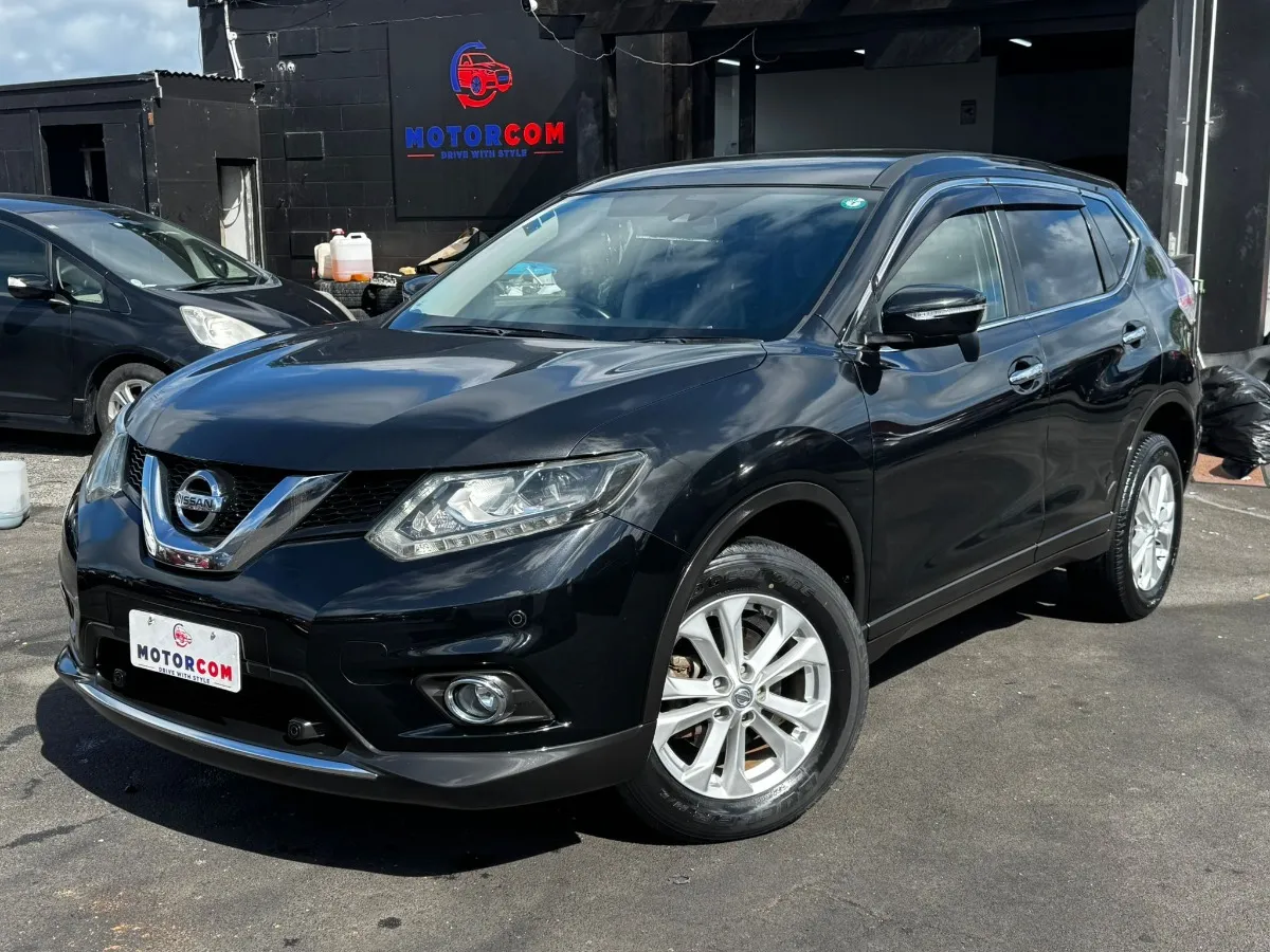 2015 Nissan X-Trail 20X EMERGENCY BRAKE PACKAGE Carousel 8