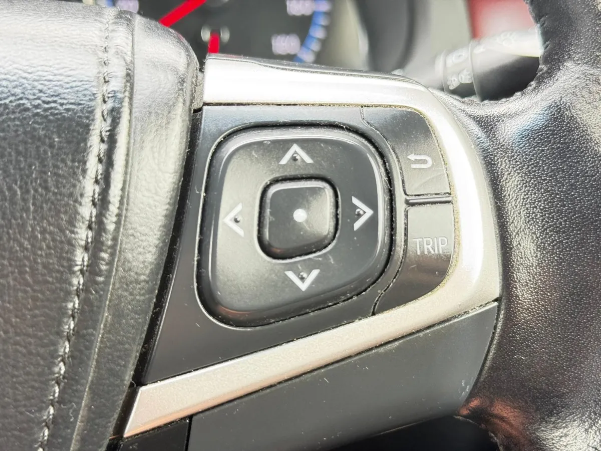 2014 Toyota Harrier ELEGANCE Carousel 9