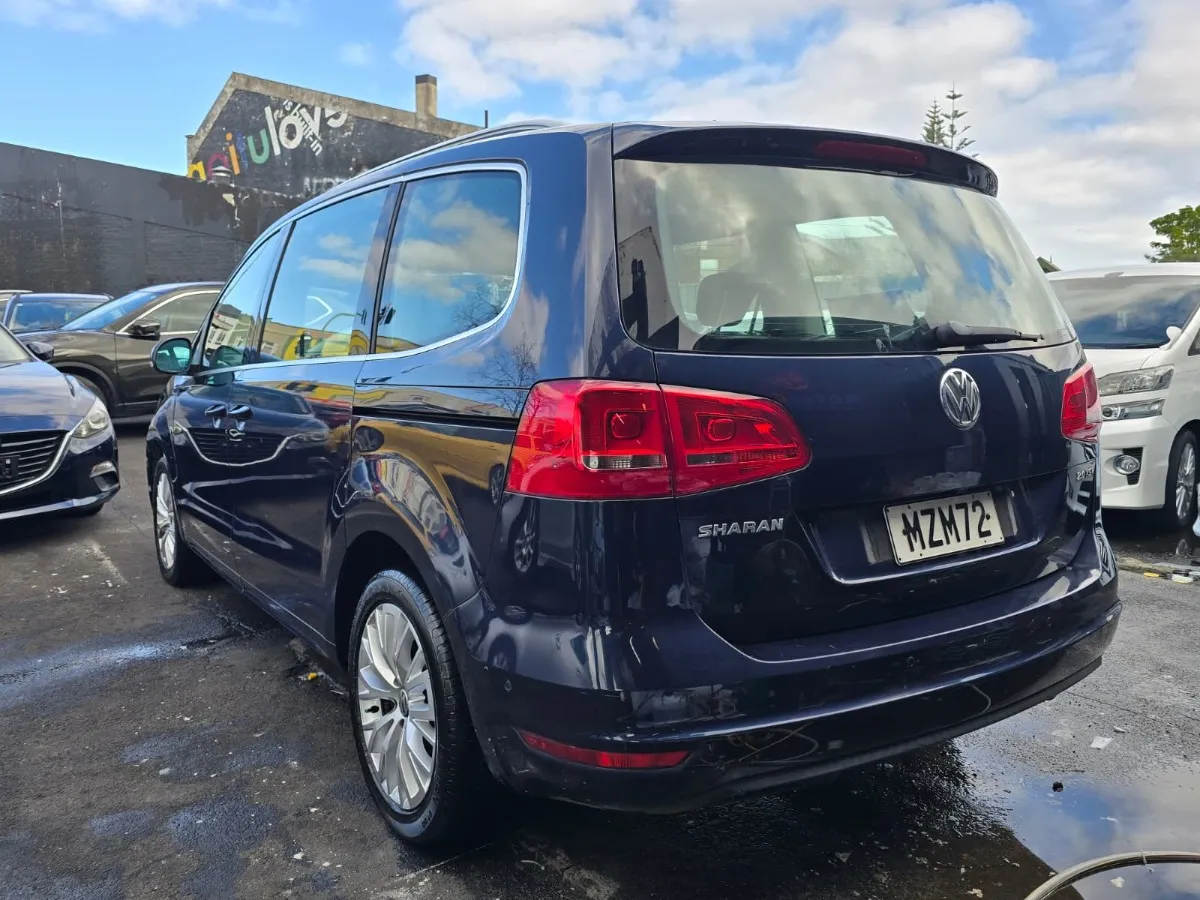 2013 Volkswagen Sharan 2.0 TSI AT Carousel 7