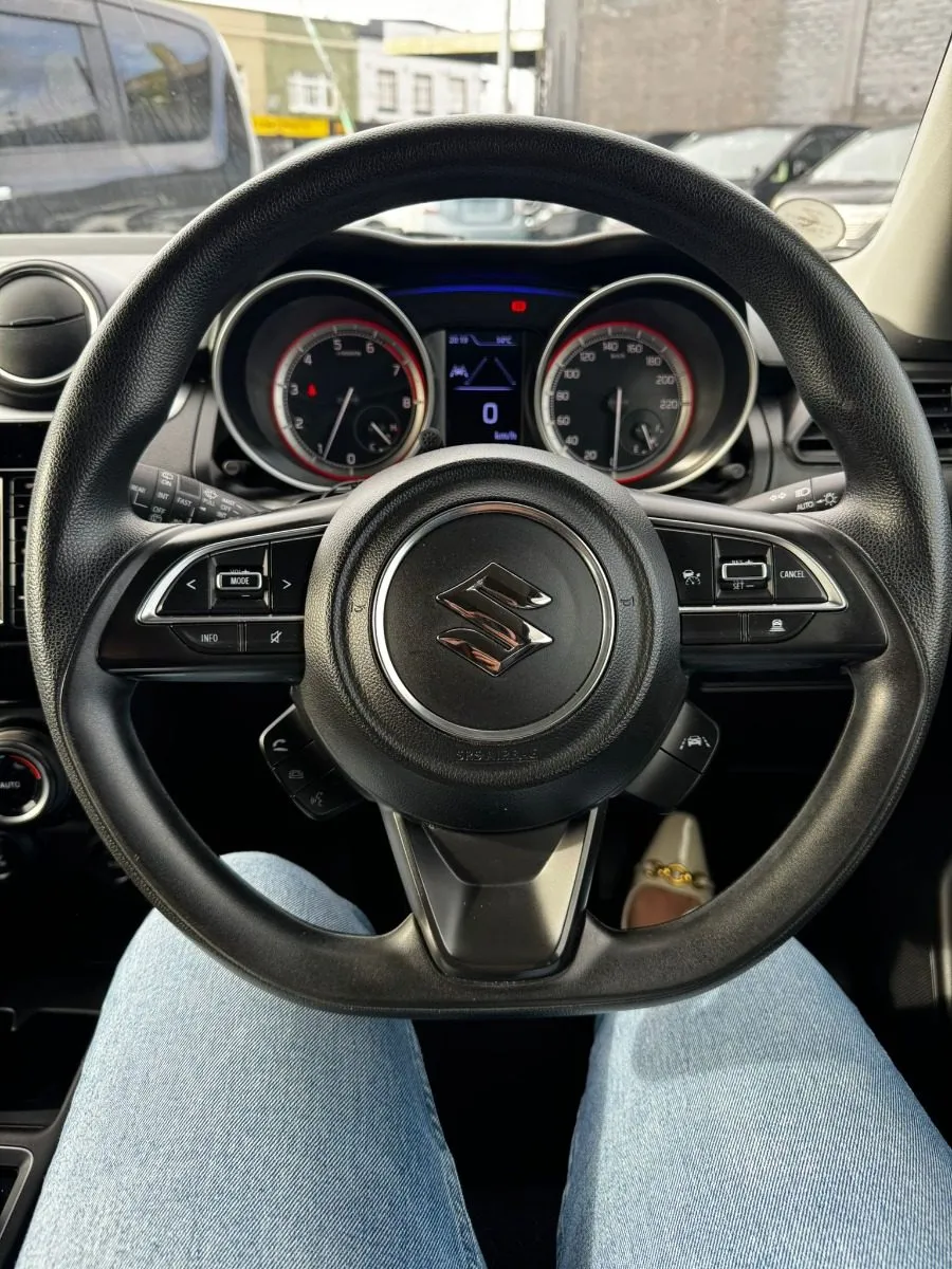 2020 Suzuki Swift HYBRID MG | Cruise Control | 360 camera Carousel 6