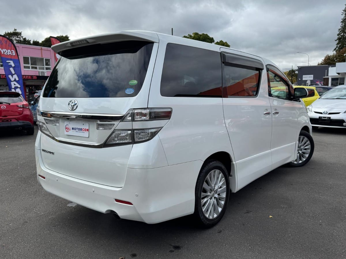 2012 Toyota Vellfire 2.4Z 8ST Carousel 4