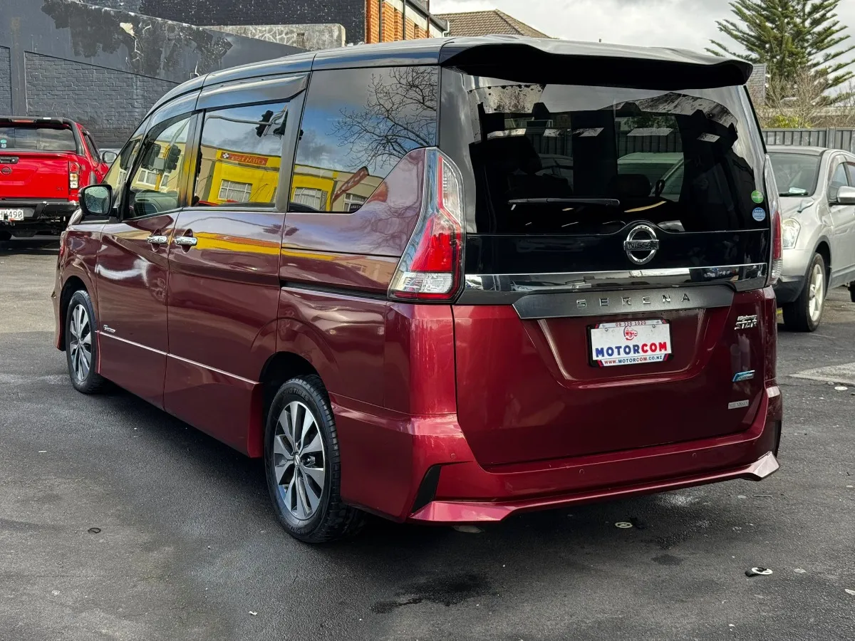 2016 Nissan Serena HIGHWAY STAR G Carousel 6