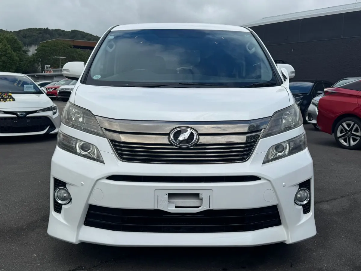 2012 Toyota Vellfire 2.4Z Carousel 9