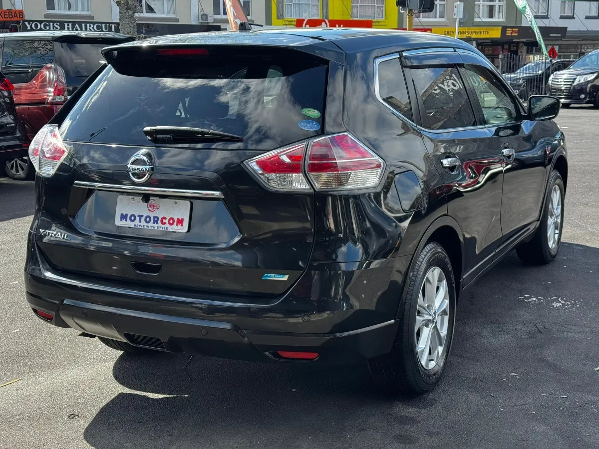 2015 Nissan X-Trail 20X EMERGENCY BRAKE PACKAGE Carousel 3
