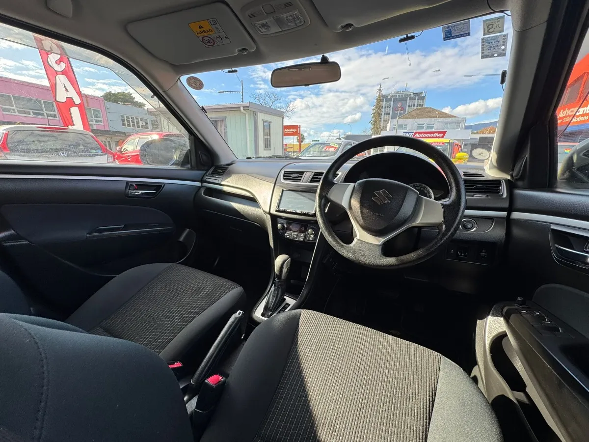 2014 Suzuki Swift XG Carousel 8