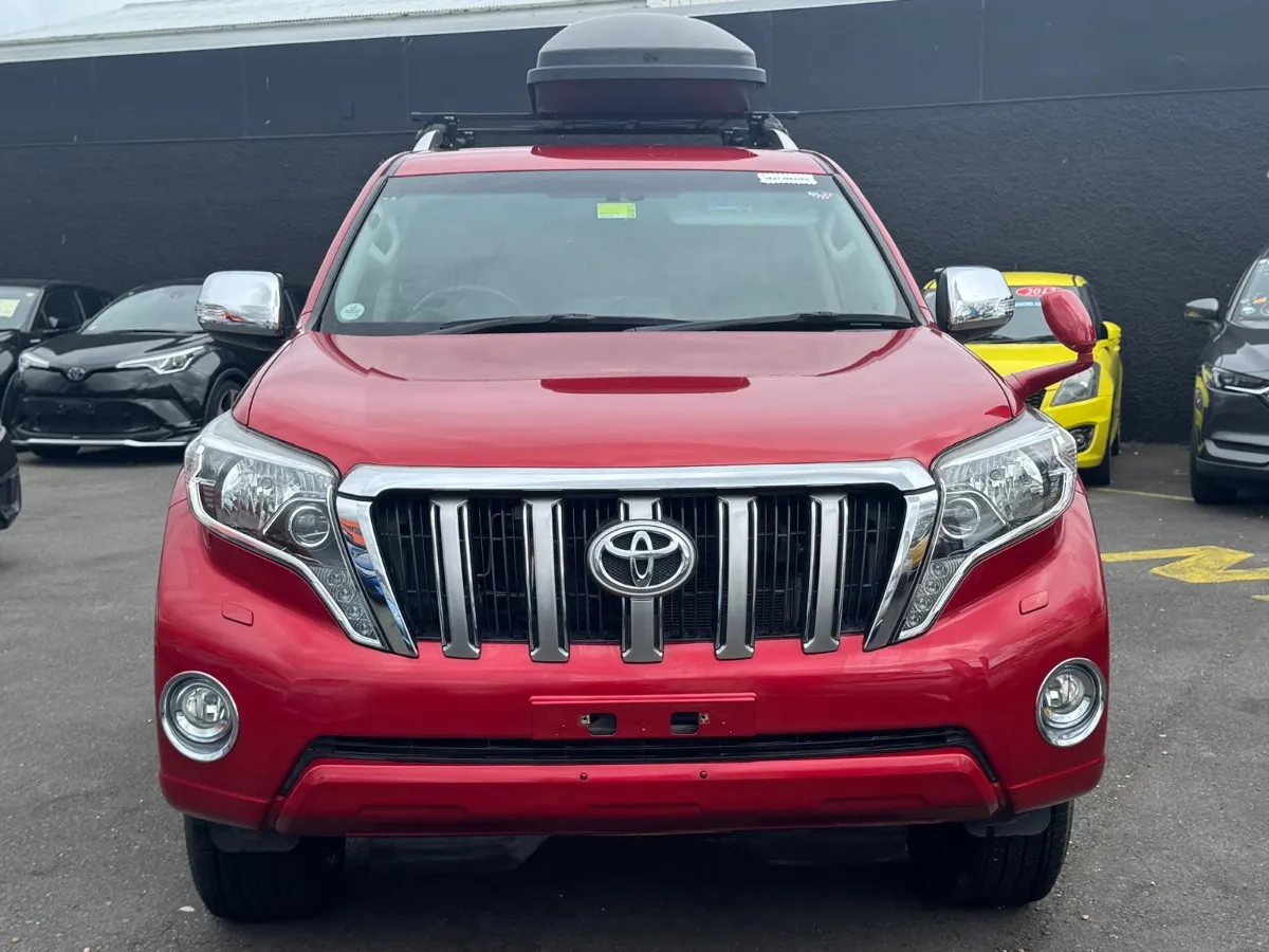 2016 Toyota Land Cruiser Prado 4WD, Towbar, 7 Seater Carousel 1
