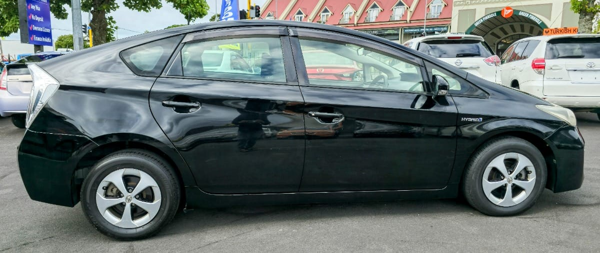 2013 Toyota Prius Carousel 7