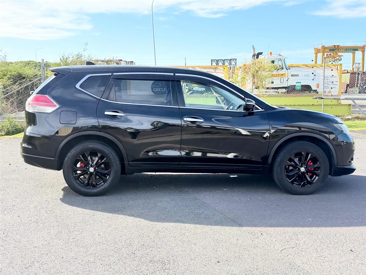 2015 Nissan X-Trail PUSH START !!HEATED SEATS !!360 CAMERA !! Carousel 3
