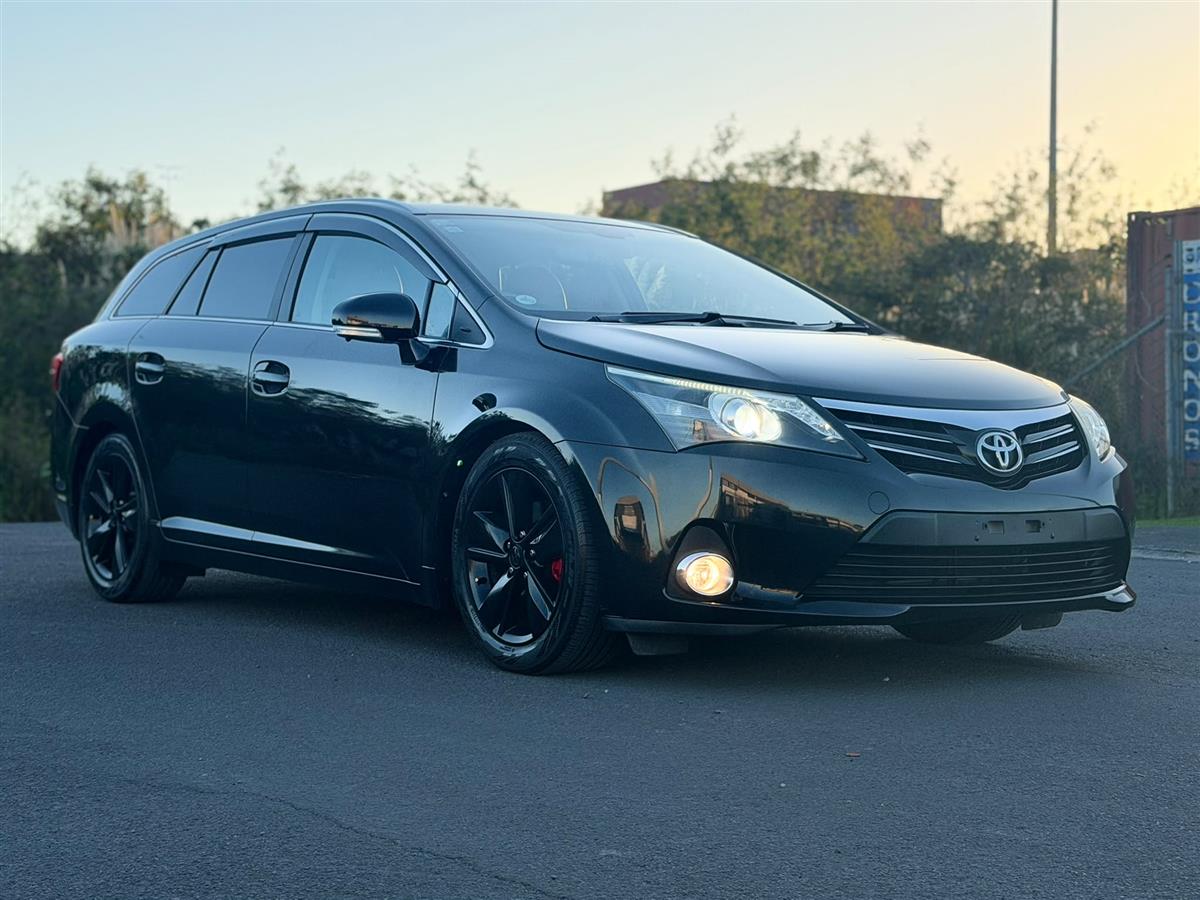2016 Toyota Avensis BLACK ALLOYS !! PUSH START !! Carousel 1