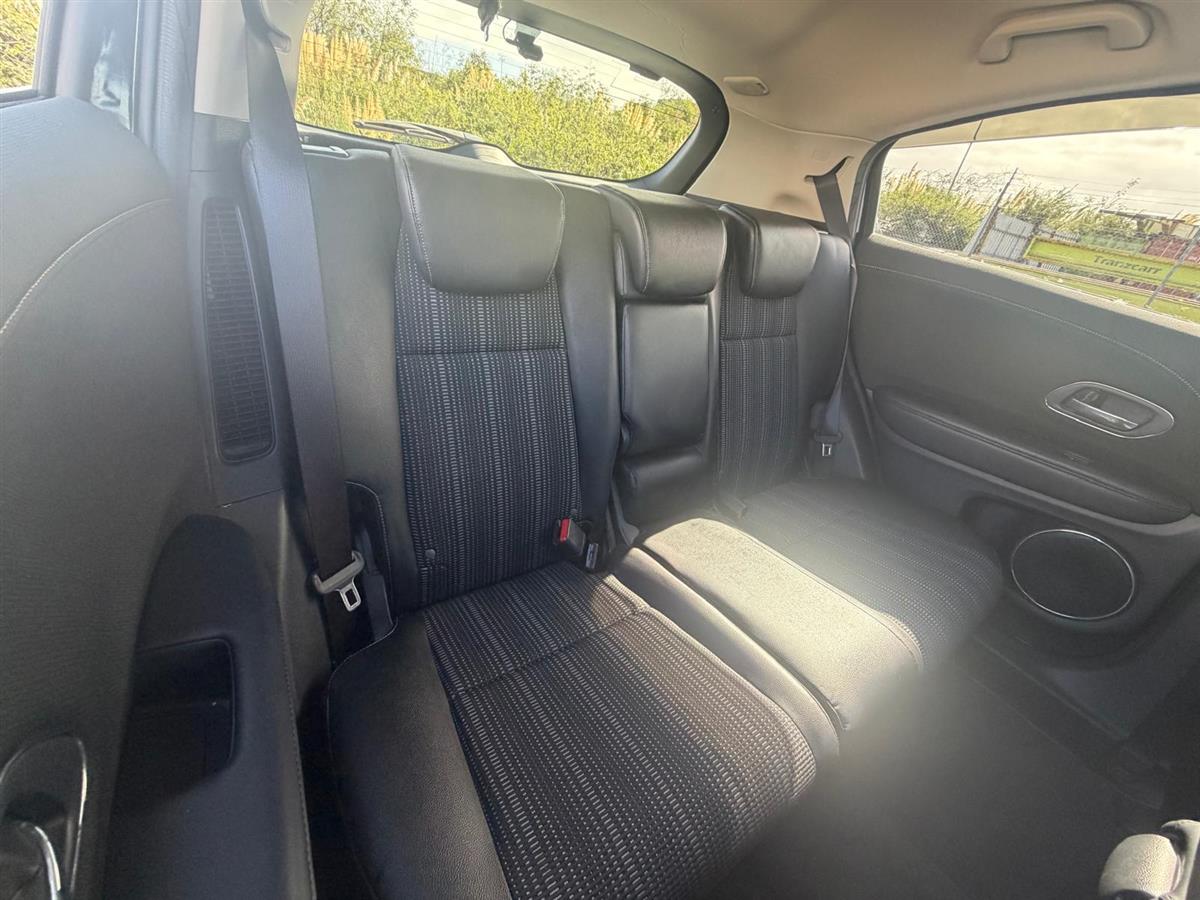 2014 Honda Vezel Z !! LEATHER SEATS !! HYBRID !! Carousel 11