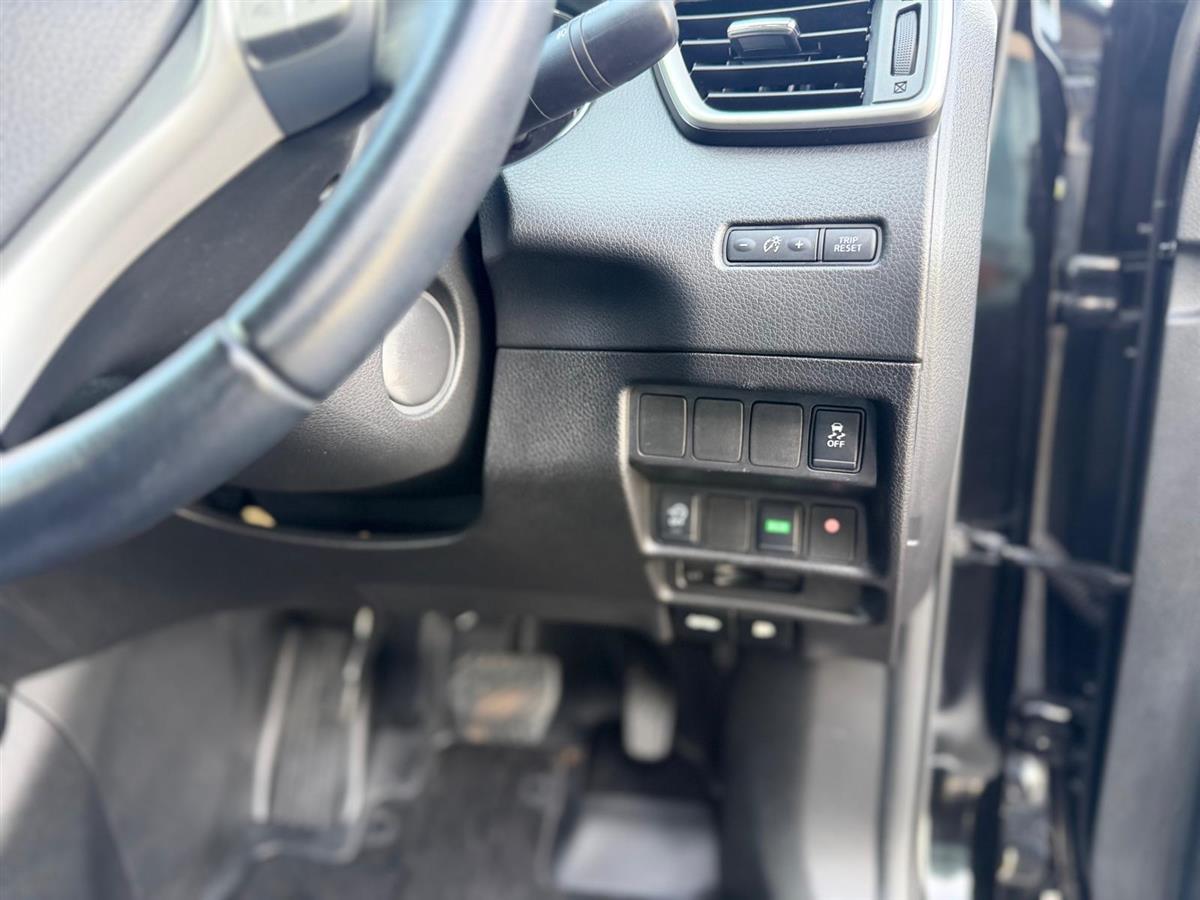 2015 Nissan X-Trail PUSH START !!HEATED SEATS !!360 CAMERA !! Carousel 12