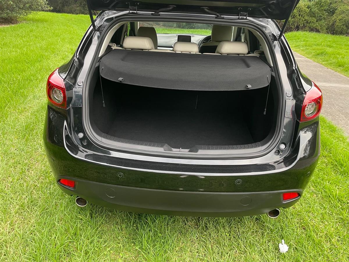 2013 Mazda Axela 2.0 SL !! LEATHER & HEATED SEATS !! Carousel 9