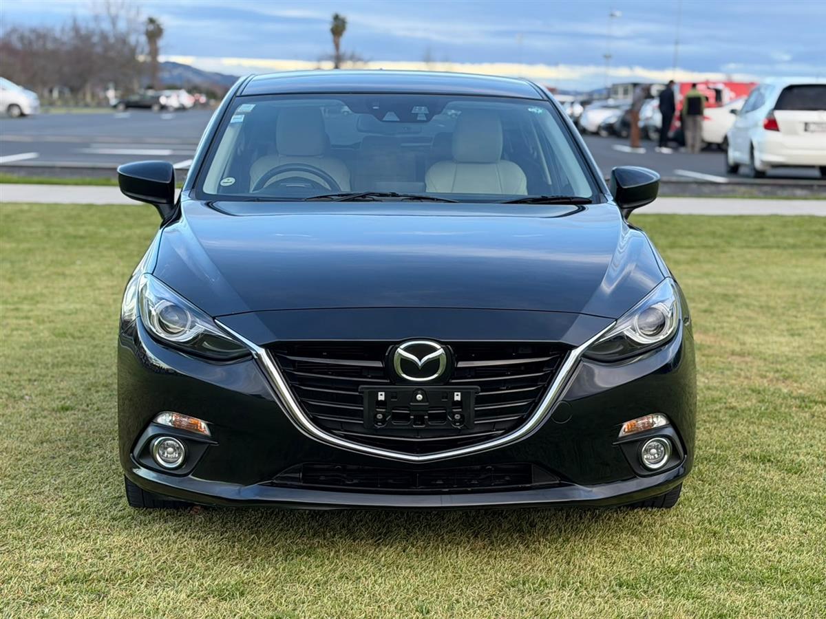 second hand 2015 Mazda Axela !! 2.0 S L !! HEATED & LEATHER SEATS !! for sale NZ Collage 2