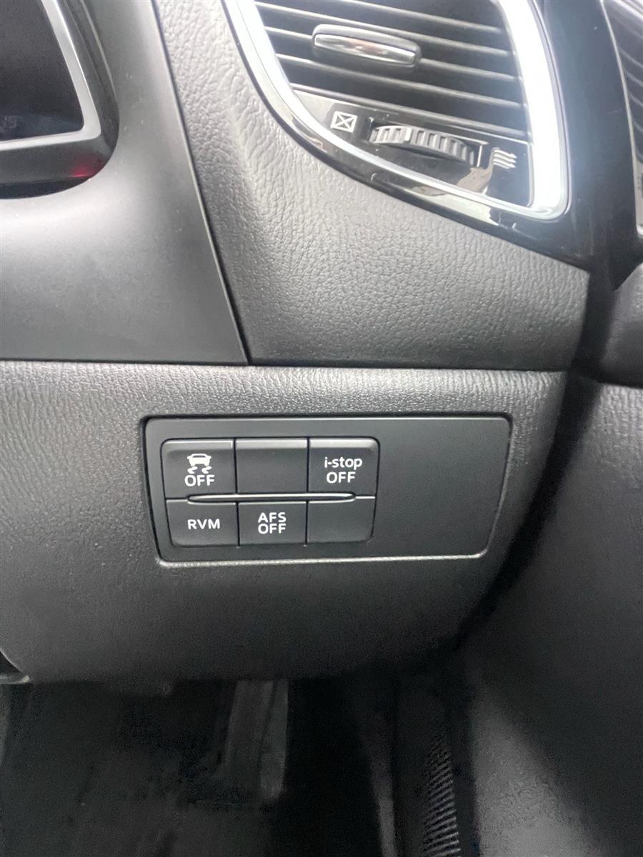 2015 Mazda Axela !! HUD DISPLAY !! BRAND NEW TYRES !! Carousel 13