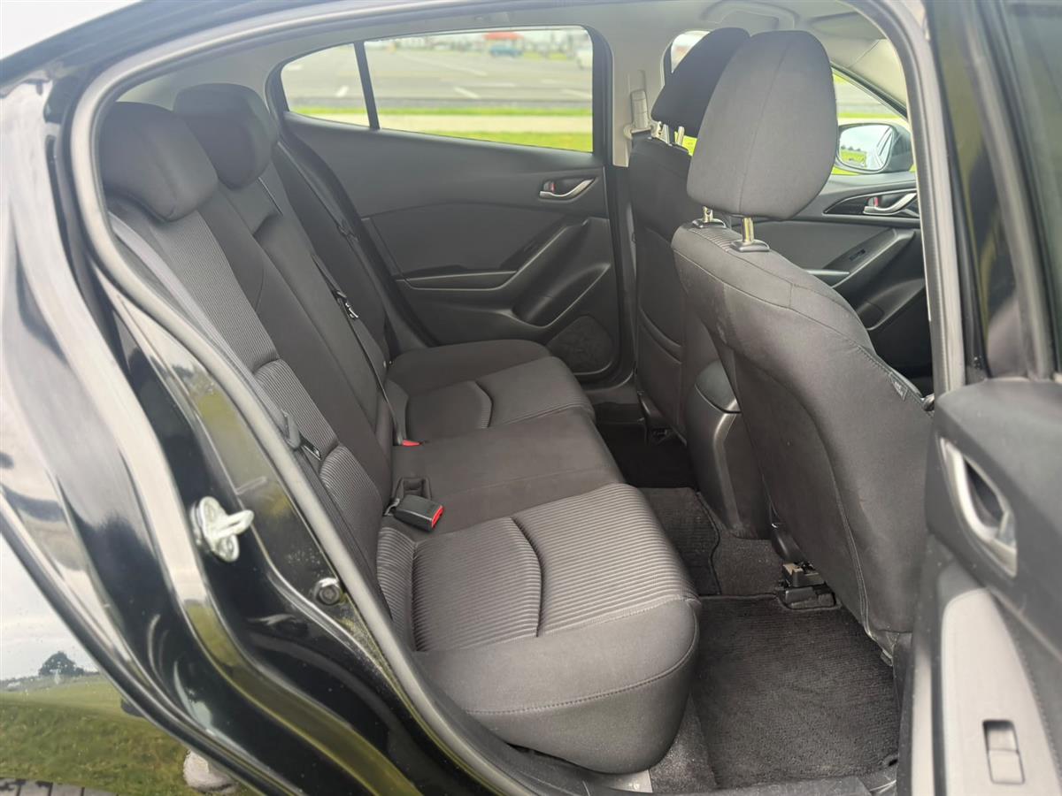 2015 Mazda Axela SKYACTIV !! 2.0 S !! BLACK ALLOYS !! Carousel 9