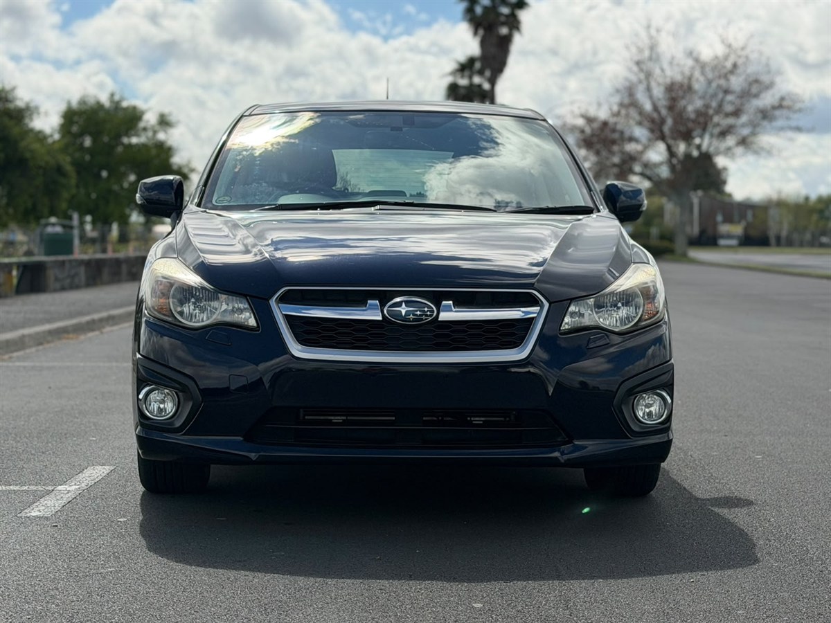 second hand 2014 Subaru Impreza !! PUSH BUTTON START !! for sale NZ Collage 2