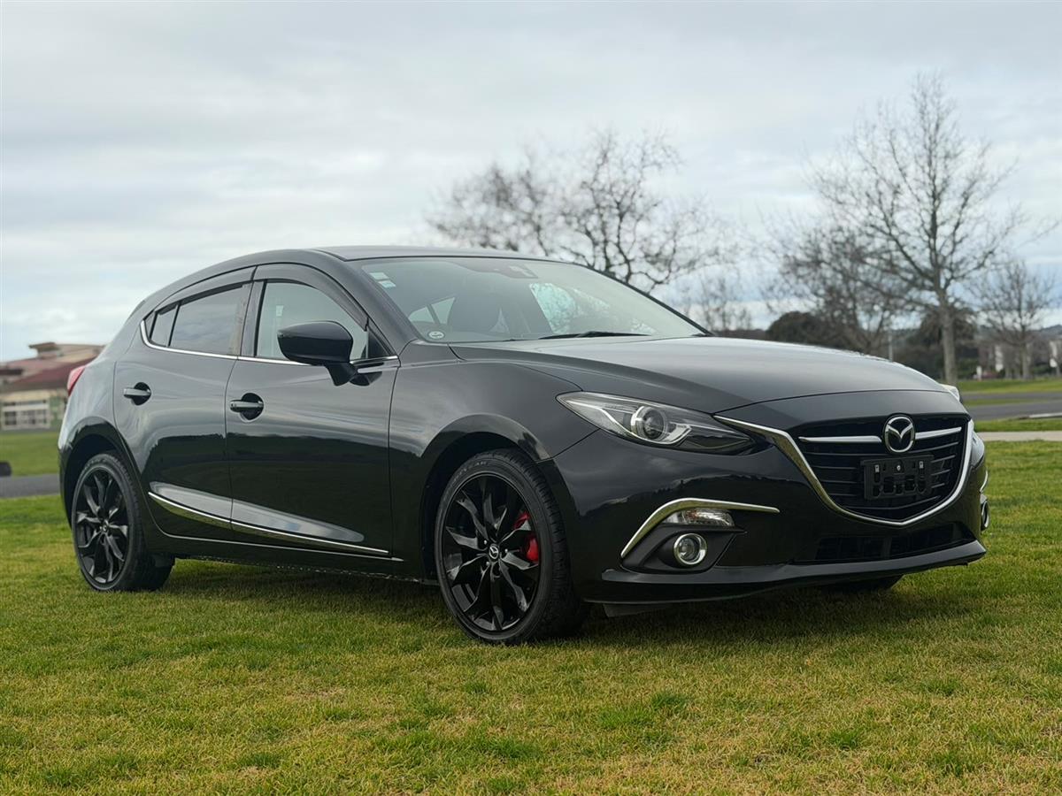 2015 Mazda Axela SKYACTIV !! 2.0 S !! BLACK ALLOYS !! Carousel 1