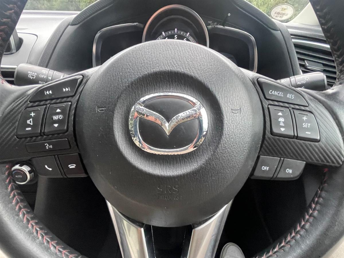 2013 Mazda Axela 2.0 SL !! LEATHER & HEATED SEATS !! Carousel 11