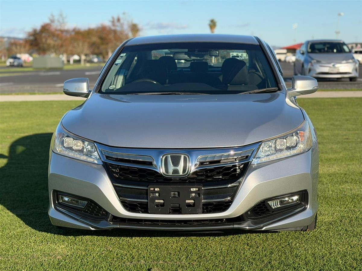 2013 Honda Accord HYBRID !! CRUISE CONTROL !! Carousel 2