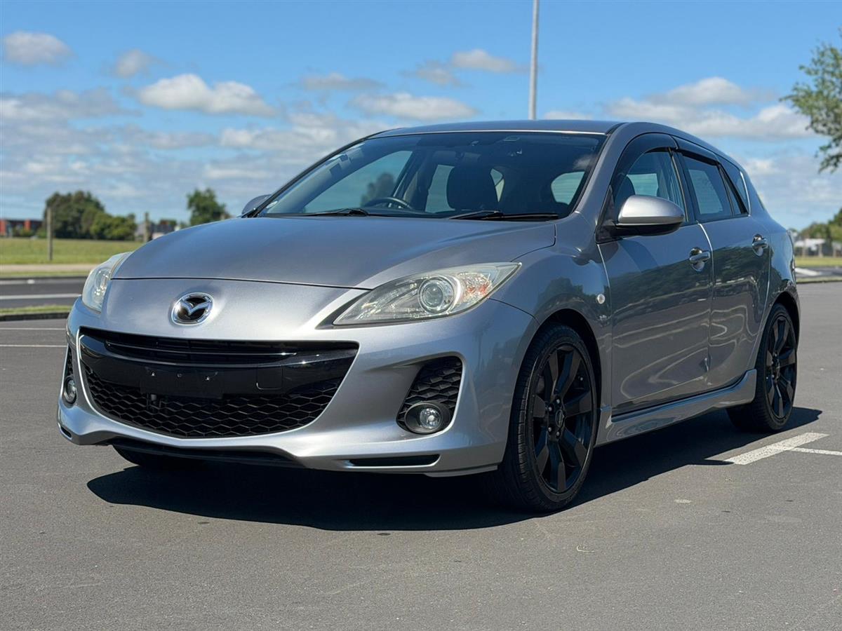 2012 Mazda Axela LOW KMS !! PUSH BUTTON START