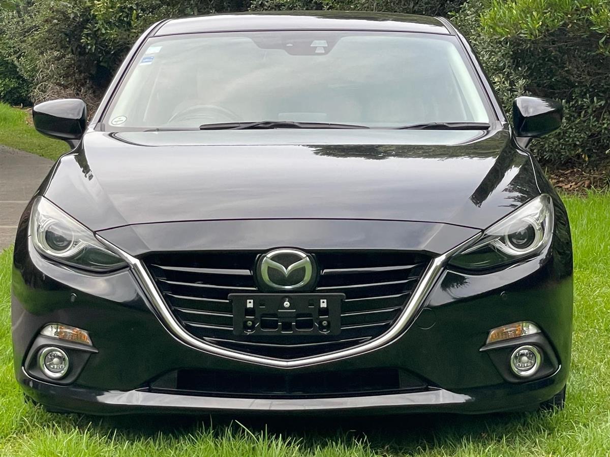 2013 Mazda Axela 2.0 SL !! LEATHER & HEATED SEATS !! Carousel 2