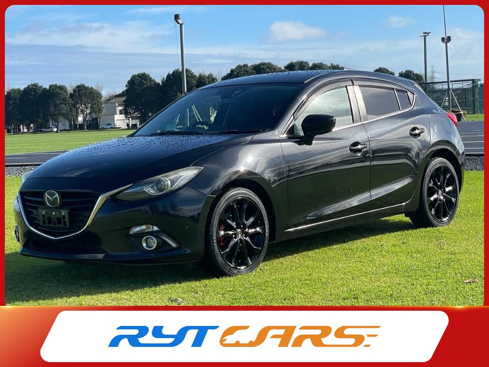 second hand 2013 Mazda Axela SKYACTIV !! 2.0 S !! HUD DISPLAY !! for sale NZ