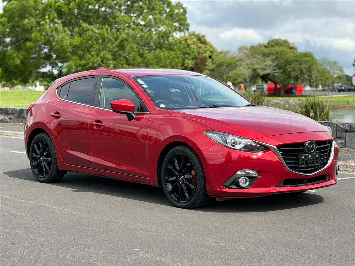 2013 Mazda Axela 2.0 S L !! LEATHER INTERIOR Carousel 1