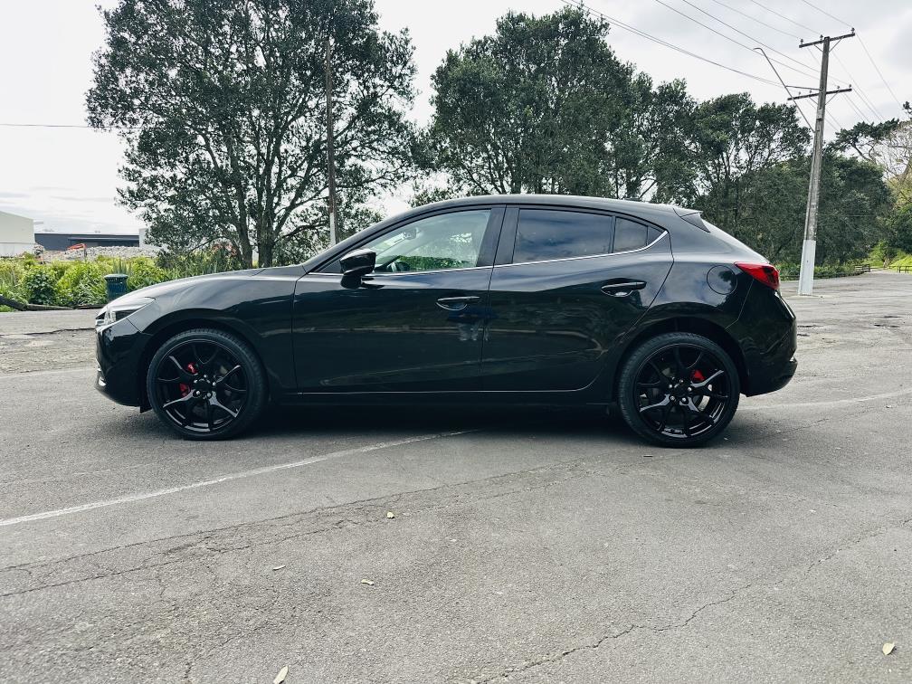 2017 Mazda Axela 15S SPORTS !! HIGH SPEC !! Carousel 3