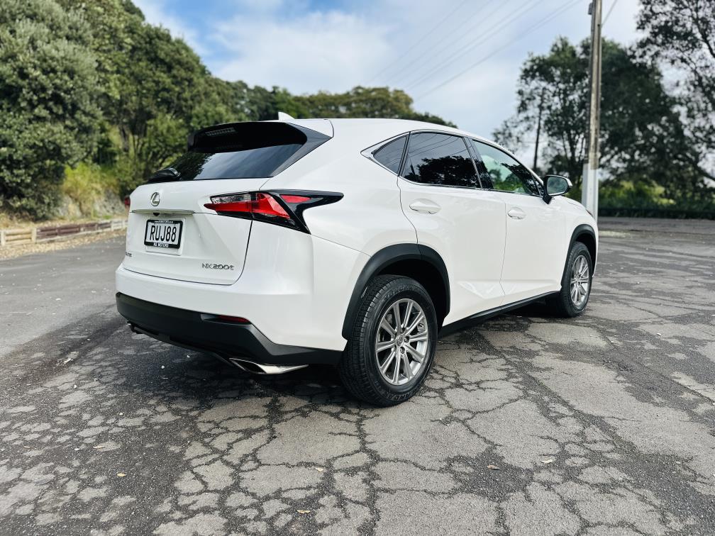 2016 Lexus NX 200t SPORTS !! TOP SPEC !! Carousel 6