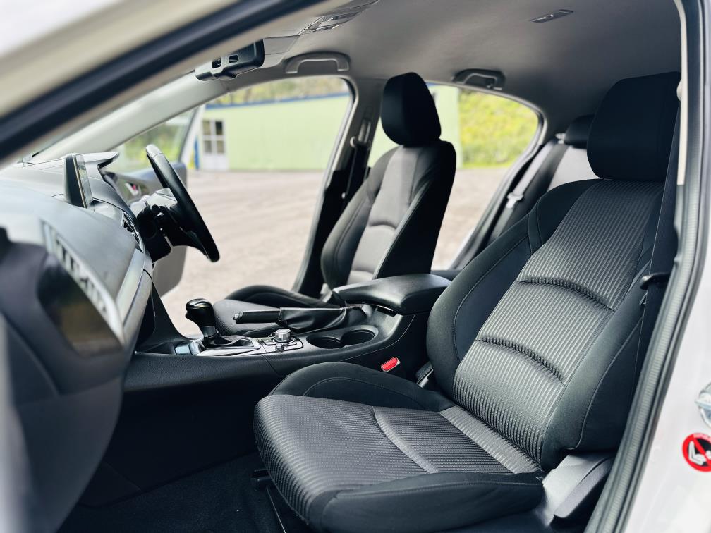 2014 Mazda Axela 20S SPORTS !! TOP SPEC !! Carousel 14